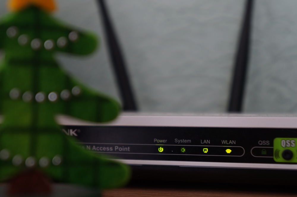 How to kick people off your WiFi